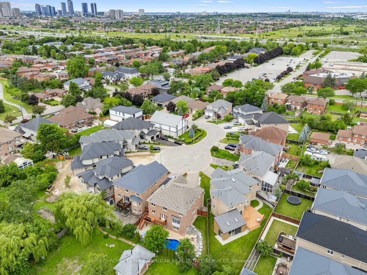 655 Kozel Court — photo 49