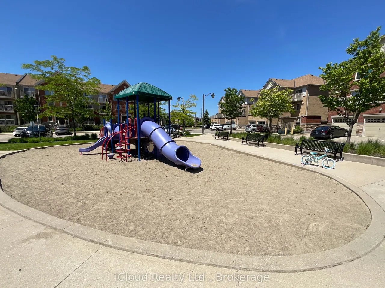 3070 Thomas Street — photo 34