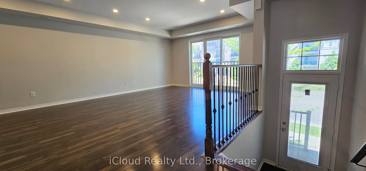 3070 Thomas Street — photo 3
