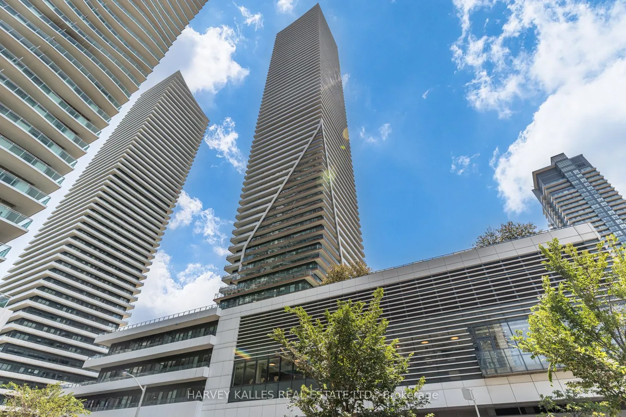 30 Shore Breeze Drive — photo 3