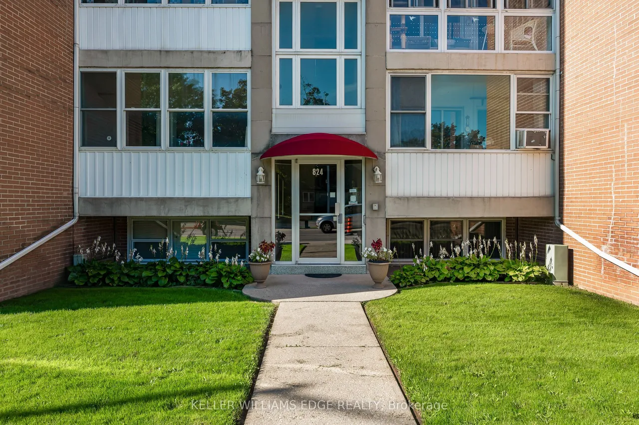 824 Brant Street — photo 2