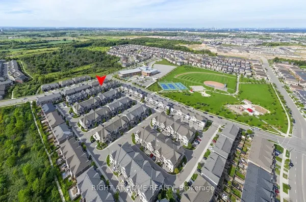 397 Hardwick Common — photo 2