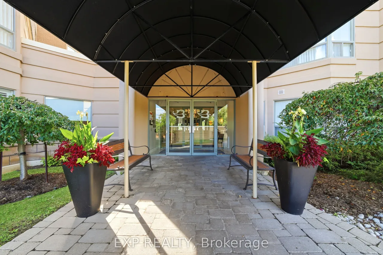 2085 Amherst Heights Drive — photo 3