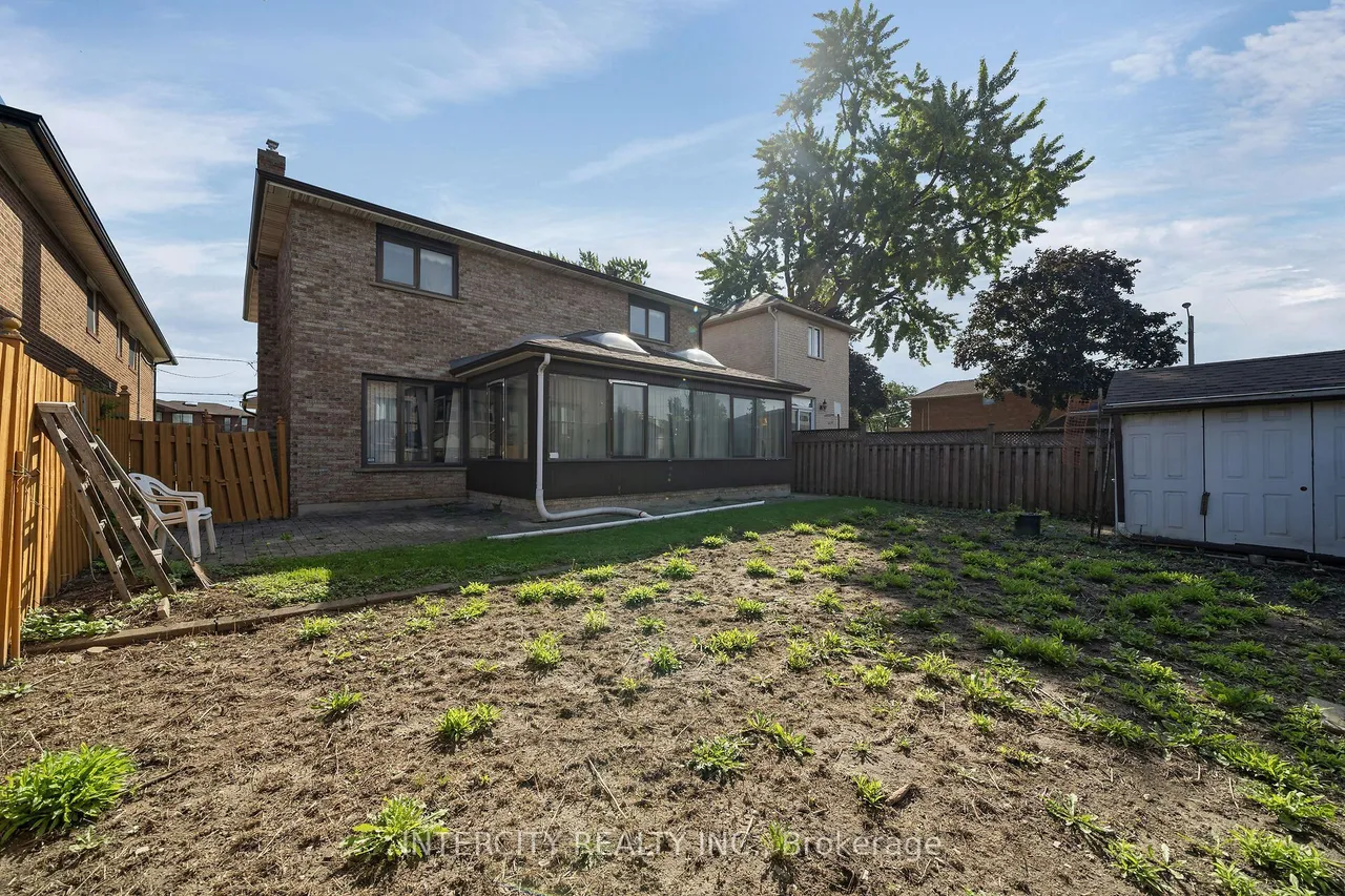 72 Chiswick Avenue — photo 39