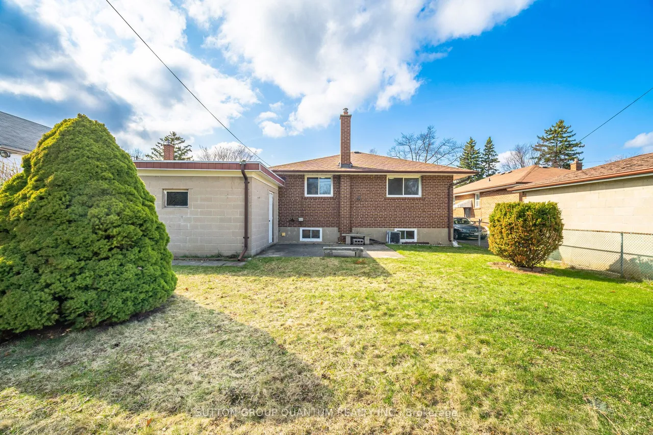 126 Angelene Street — photo 34