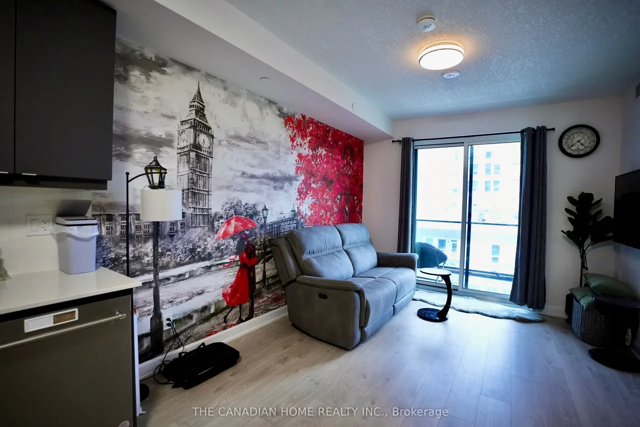 3220 William Coltson Avenue — photo 8