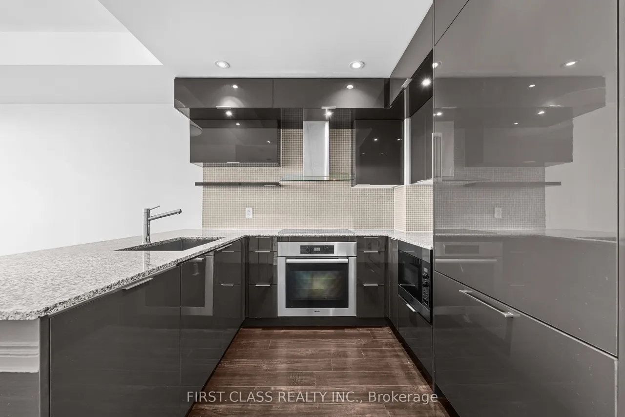 16 Brookers Lane — photo 2