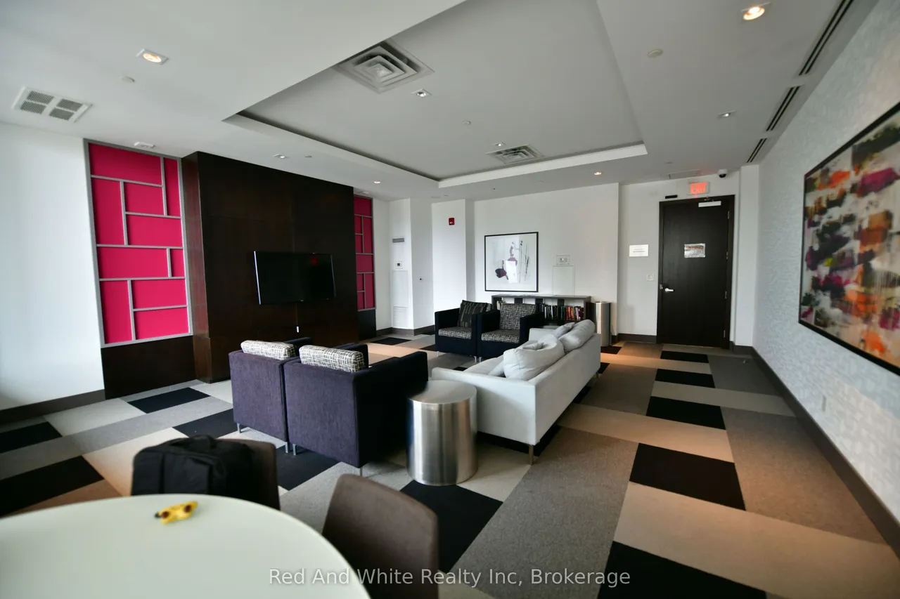 510 Curran Place — photo 18