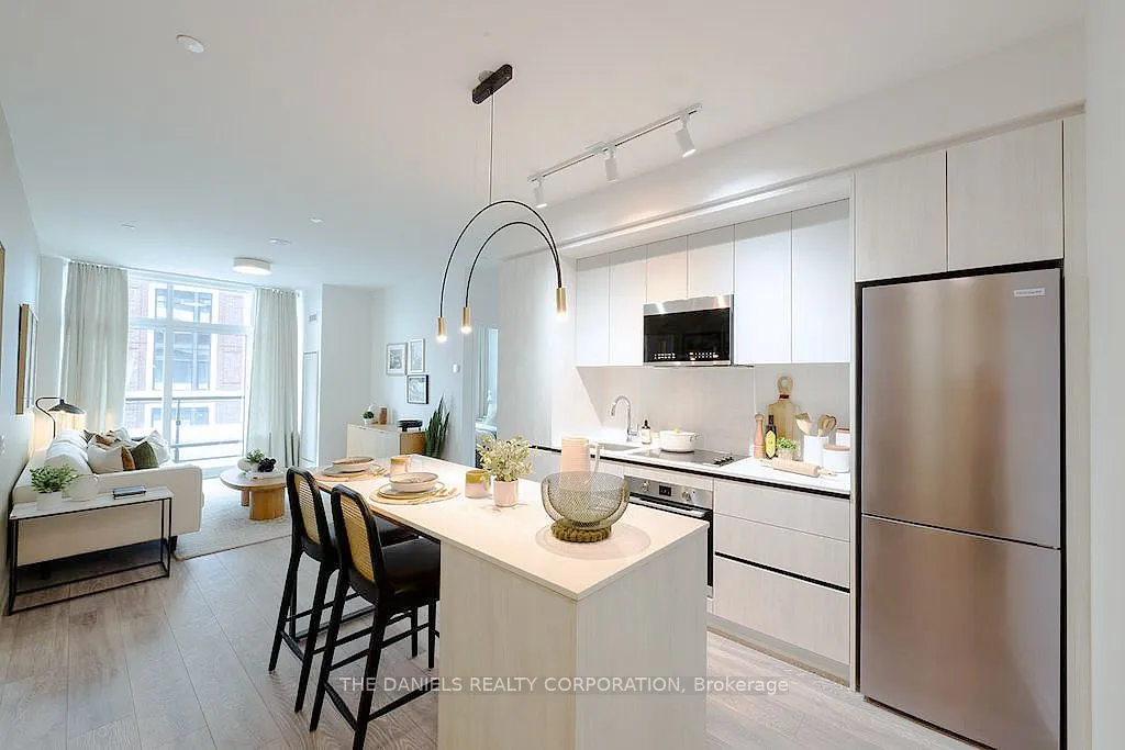 2485 Eglinton Avenue W