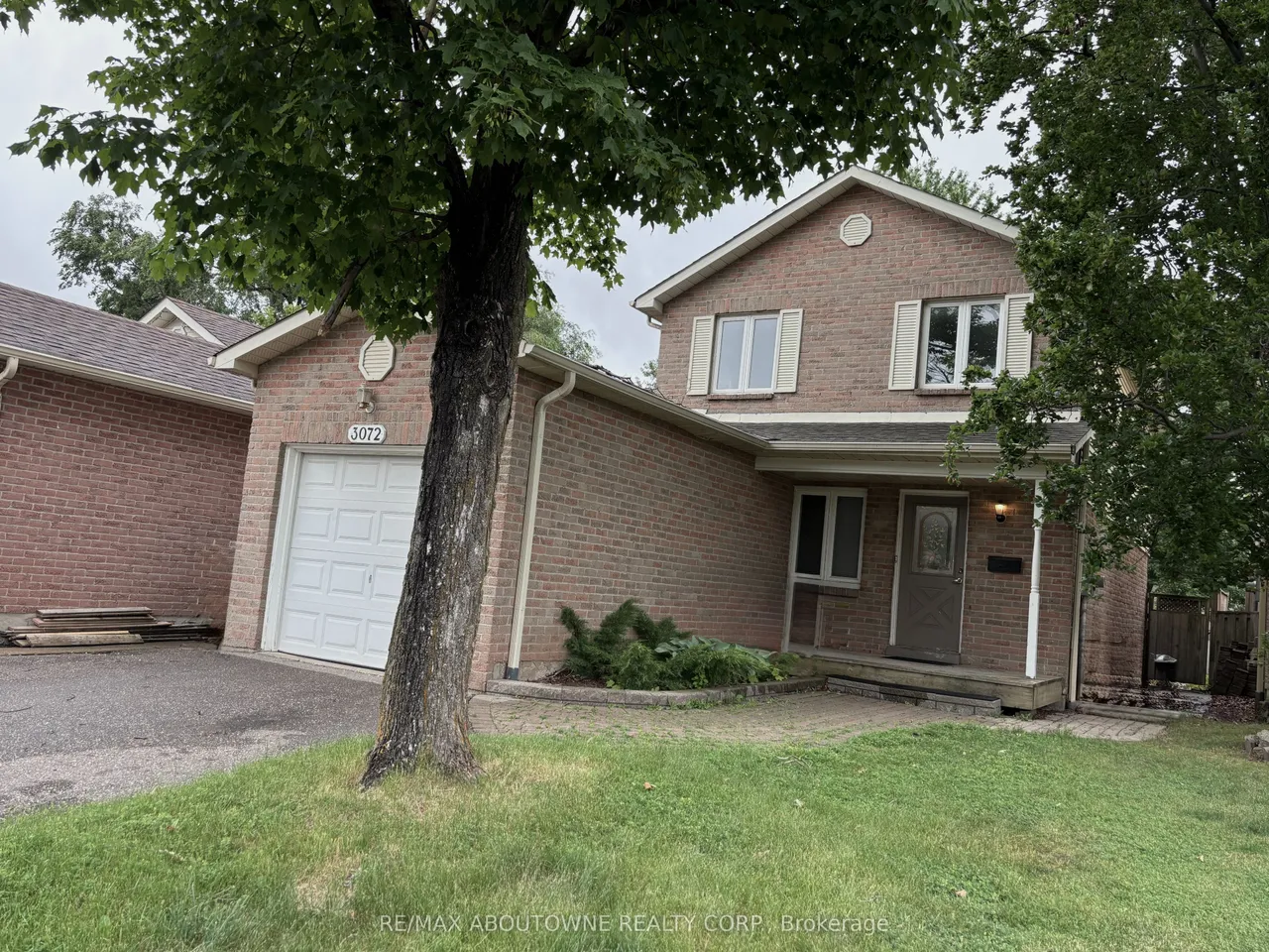 3072 Patrick Crescent