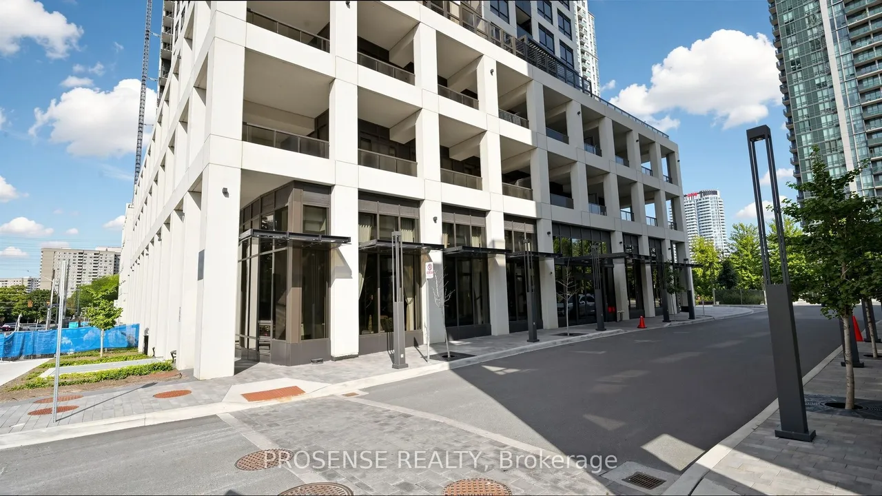 30 Elm Drive W — photo 3