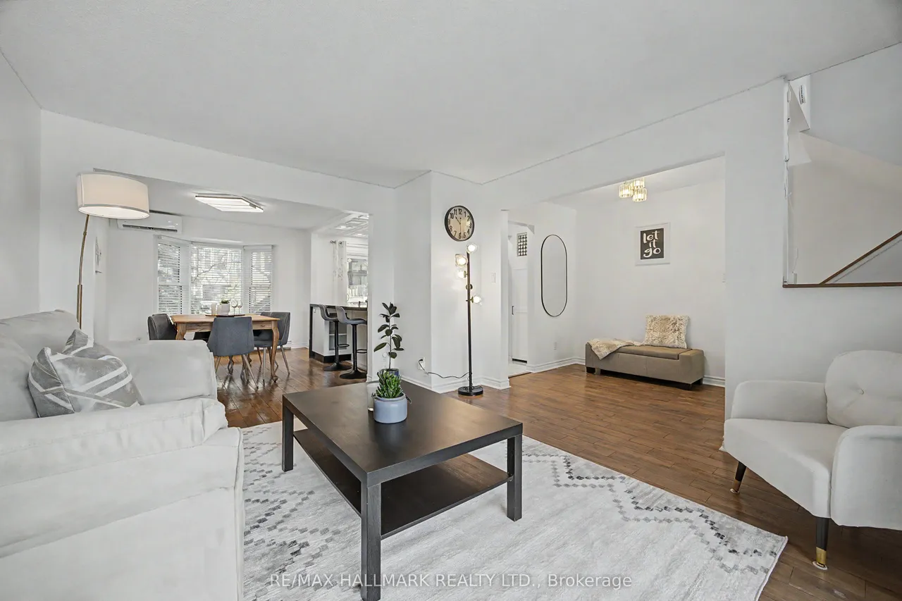 6780 Formentera Avenue — photo 3