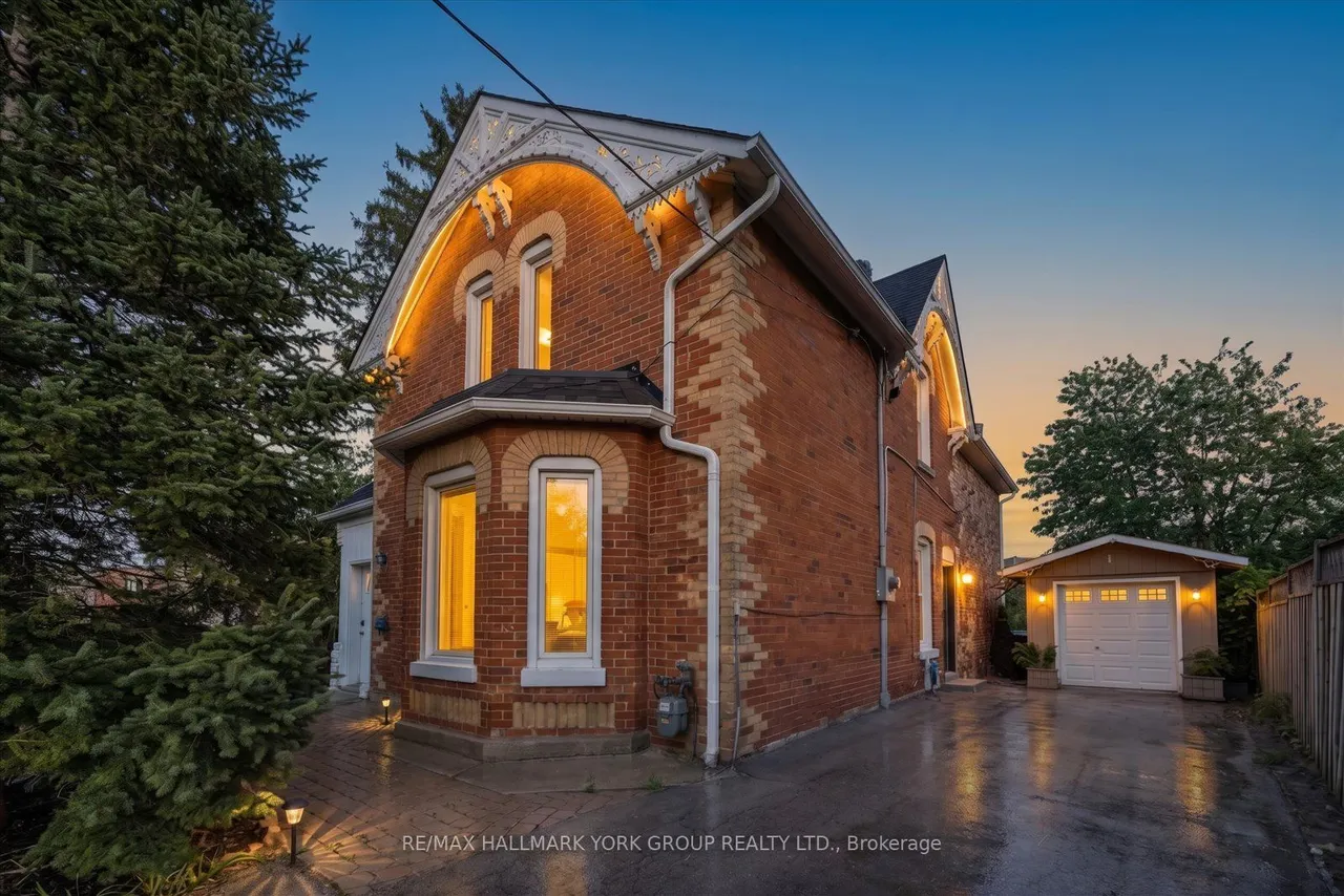 16 Scarboro Street