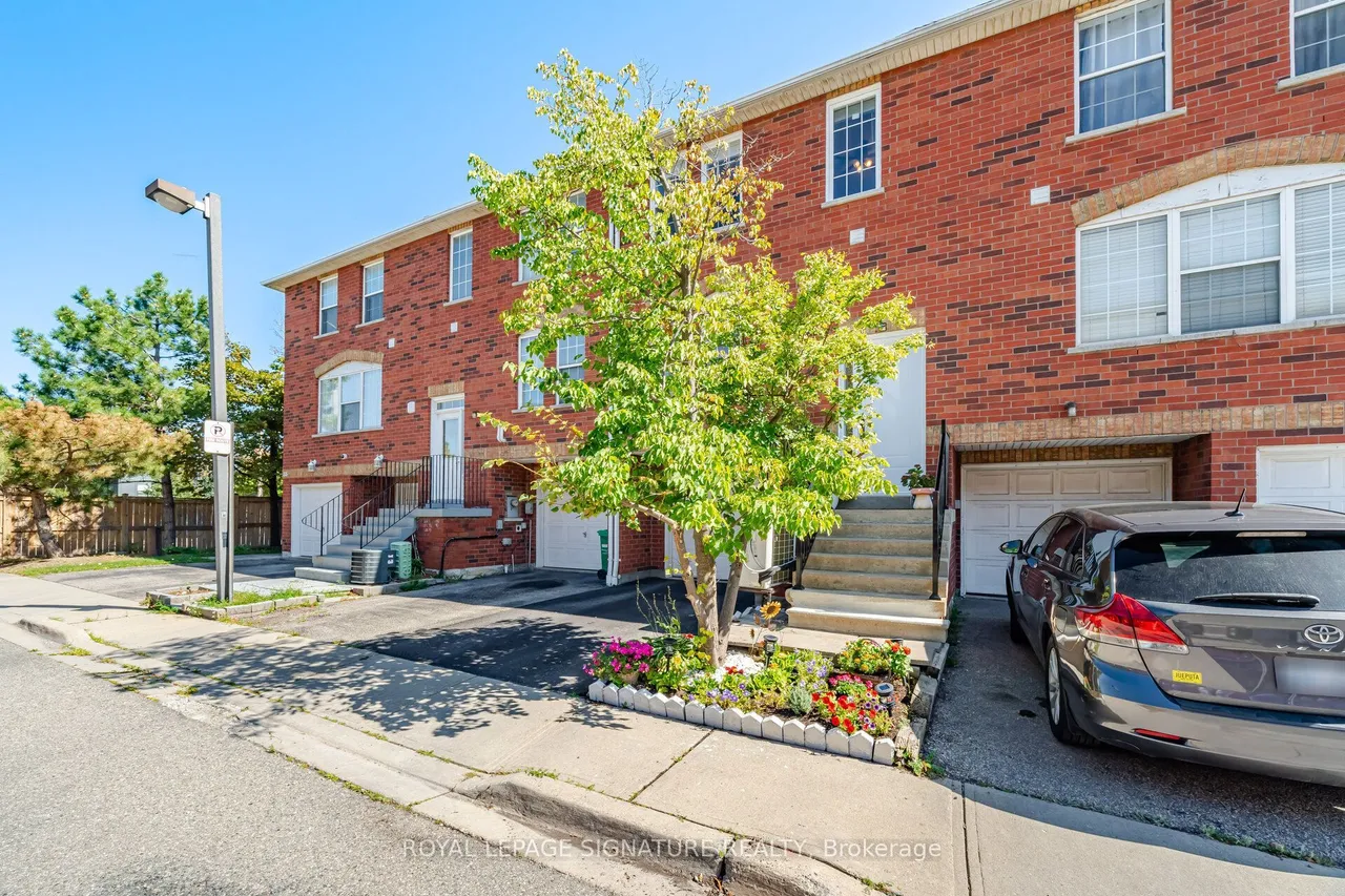 6880 Meadowvale Town Centre Circle