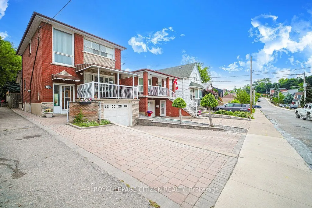 347 Harvie Avenue — photo 3
