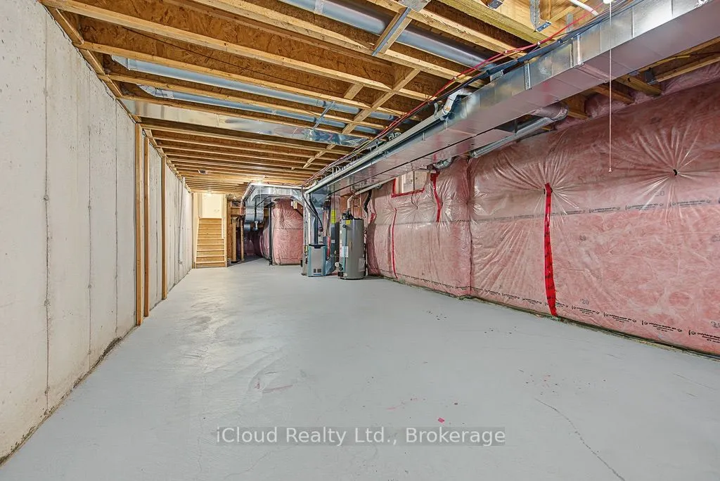 25 Gammon Crescent — photo 32
