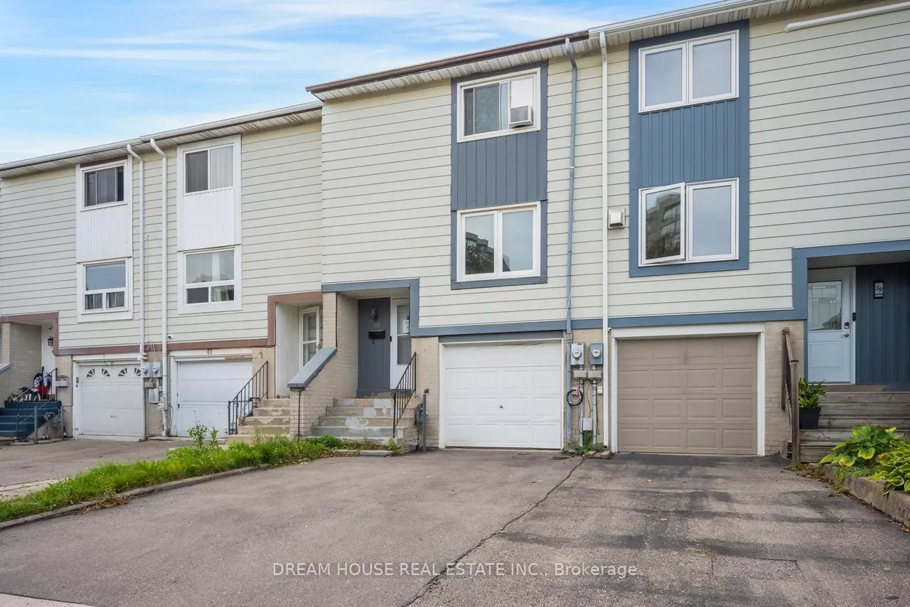 40 Hoskins Square — photo 2
