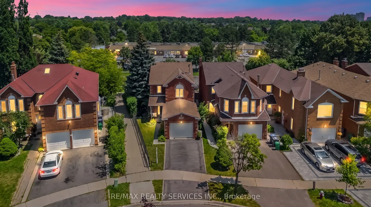 76 Leeward Drive