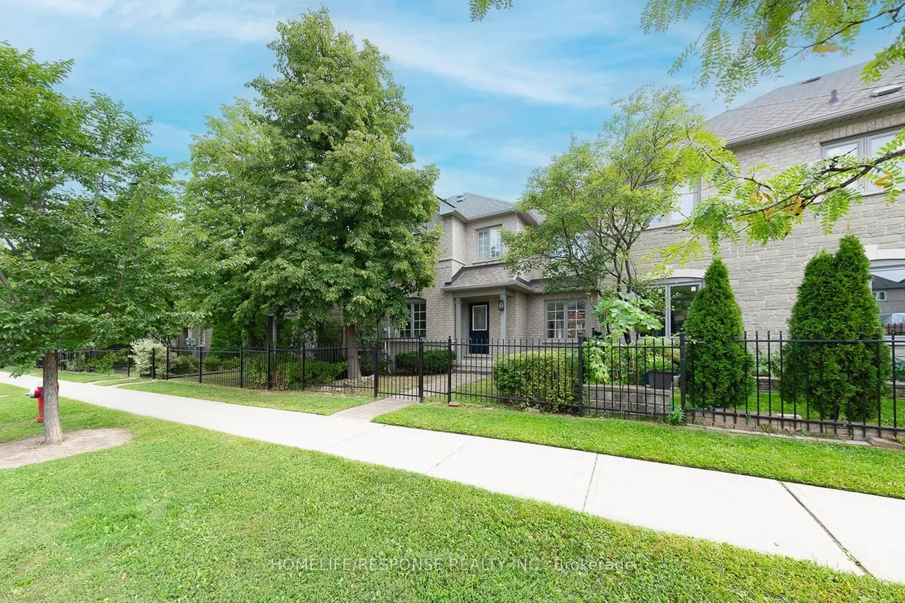 450 BRISTOL Road E — photo 2