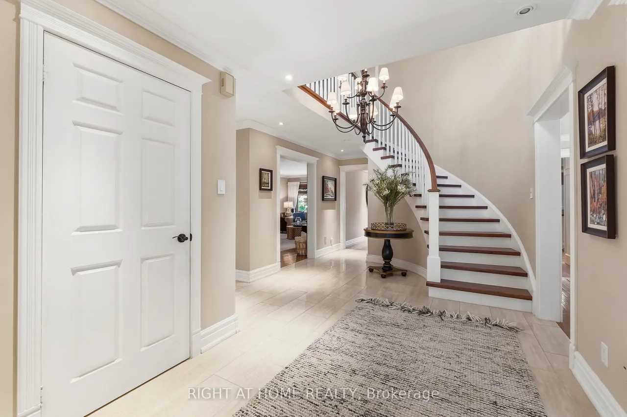 1594 Heritage Way — photo 3