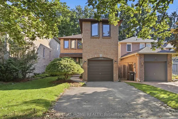 1355 Boulder Creek Crescent