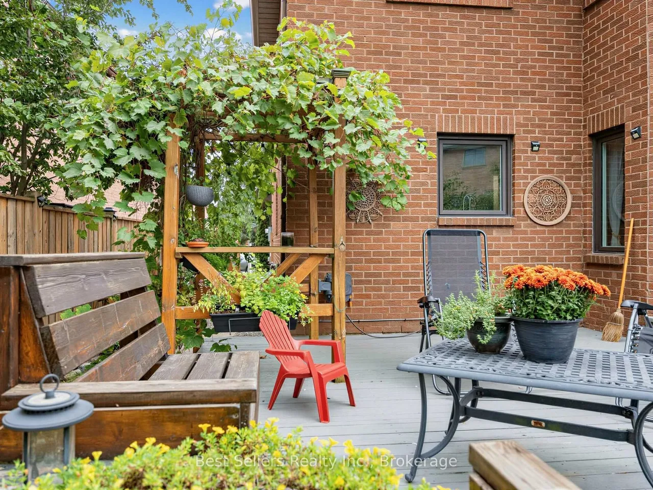 34 Kenpark Avenue — photo 36