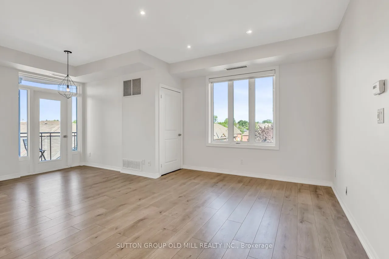 245 Dalesford Road — photo 3