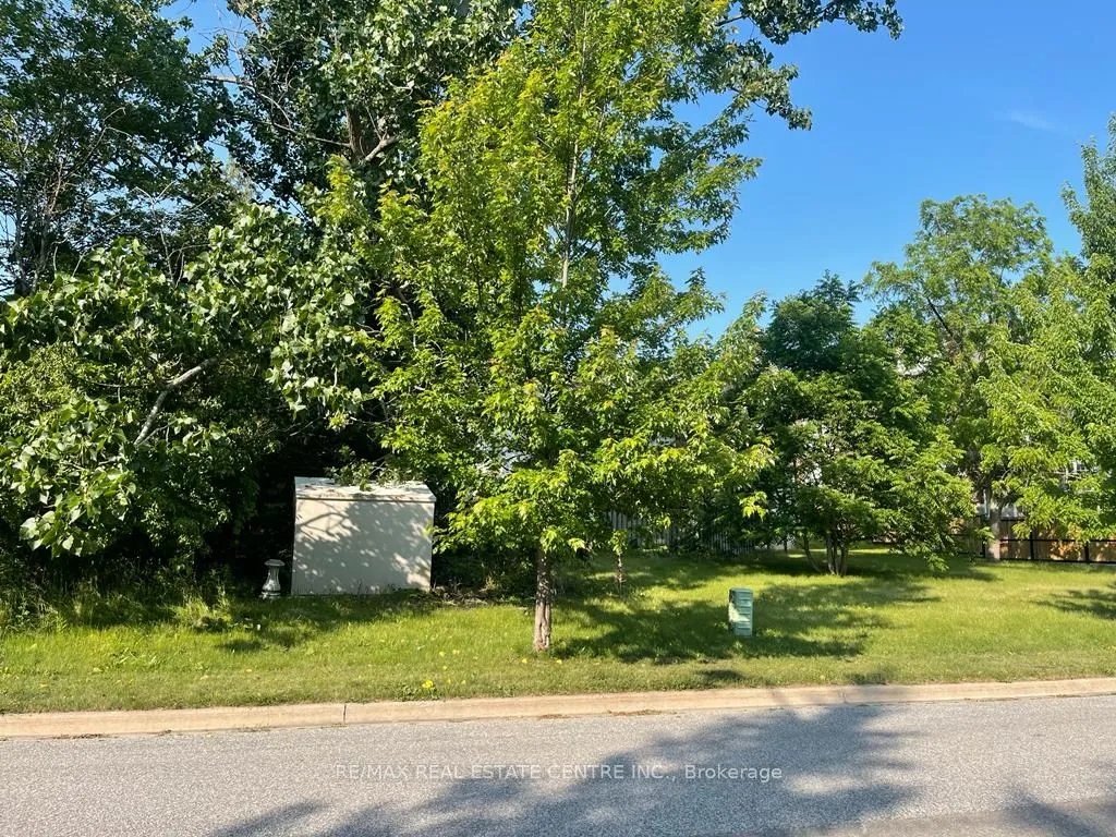 3274 Mississauga Road — photo 46