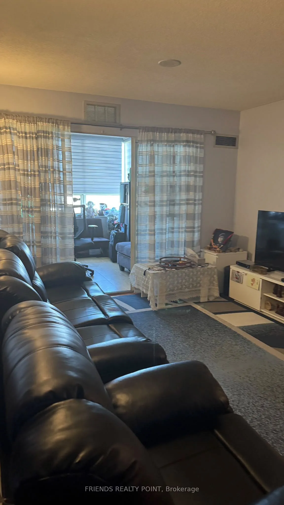 30 Malta Avenue — photo 2
