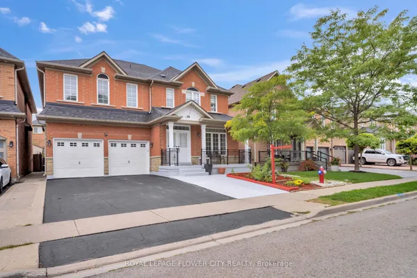 36 Borneo Crescent — photo 2