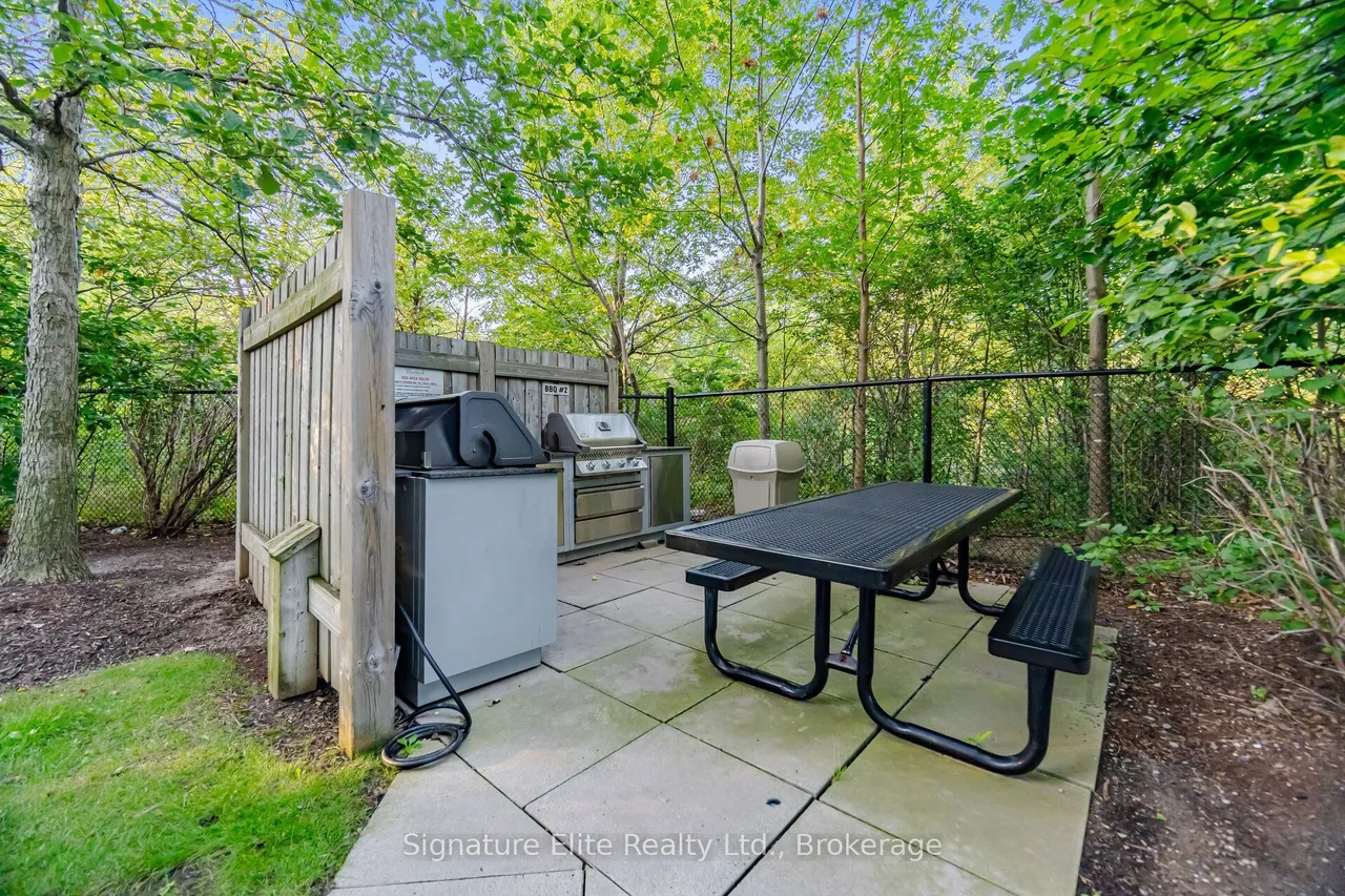 1055 Southdown Road — photo 50