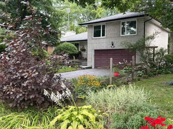 3325 Enniskillen Circle
