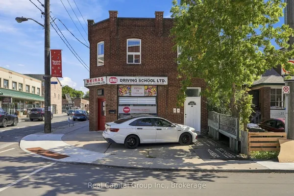 463-471 Rogers Road — photo 2