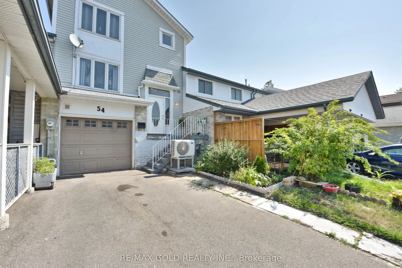 54 Nottawasaga Crescent — photo 3