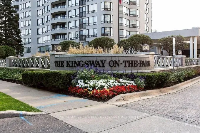 1 Aberfoyle Crescent — photo 2