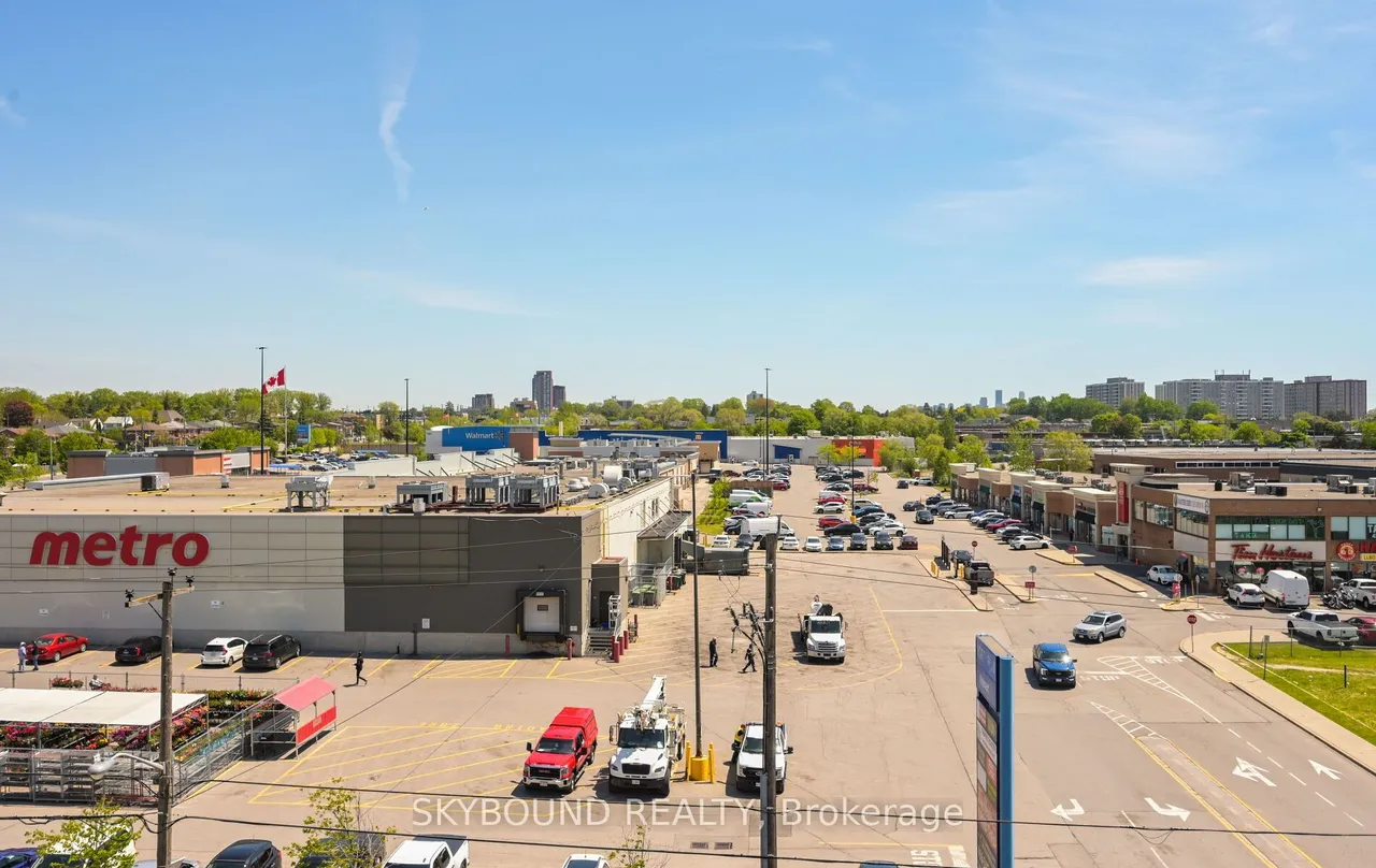 1415 Lawrence Avenue W — photo 26