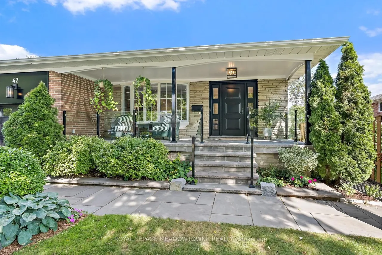 42 Oxenden Crescent — photo 3