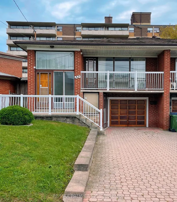 12 Goldcrest Boulevard