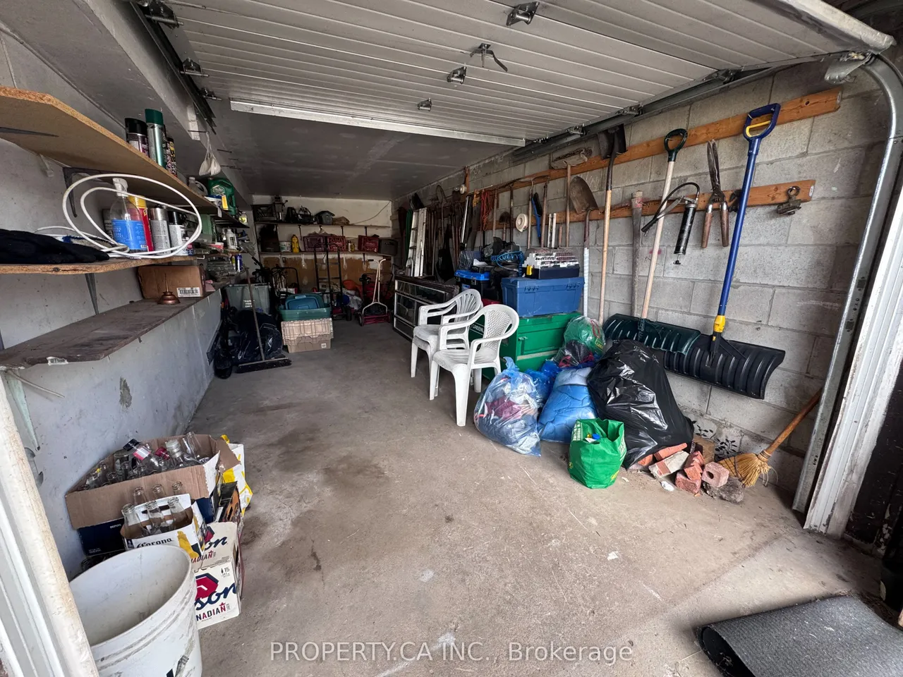 11 Nancy McCredie Drive — photo 36