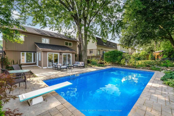 2161 Devlin Drive — photo 2