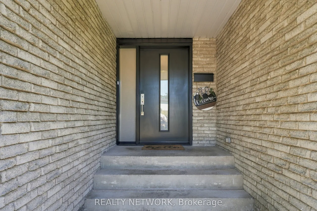 2390 Sinclair Circle — photo 3