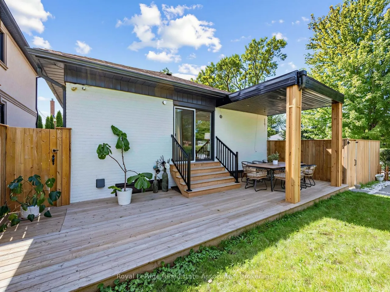 25 Treeview Drive — photo 33