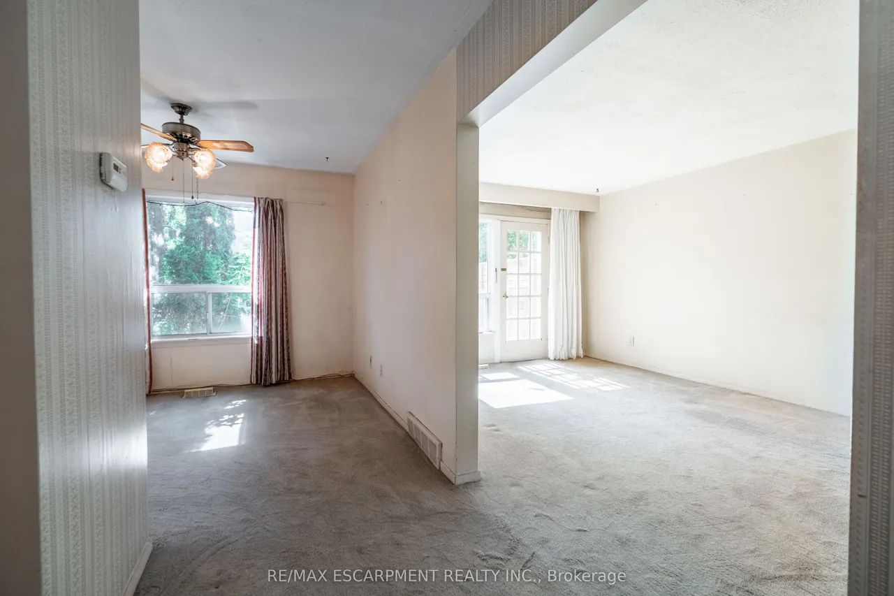 519 Claridge Road — photo 3
