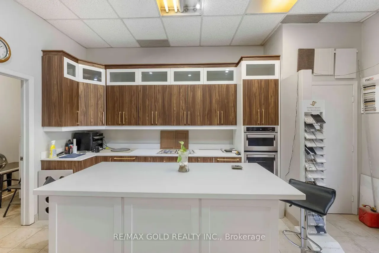 2585 Drew Road — photo 3
