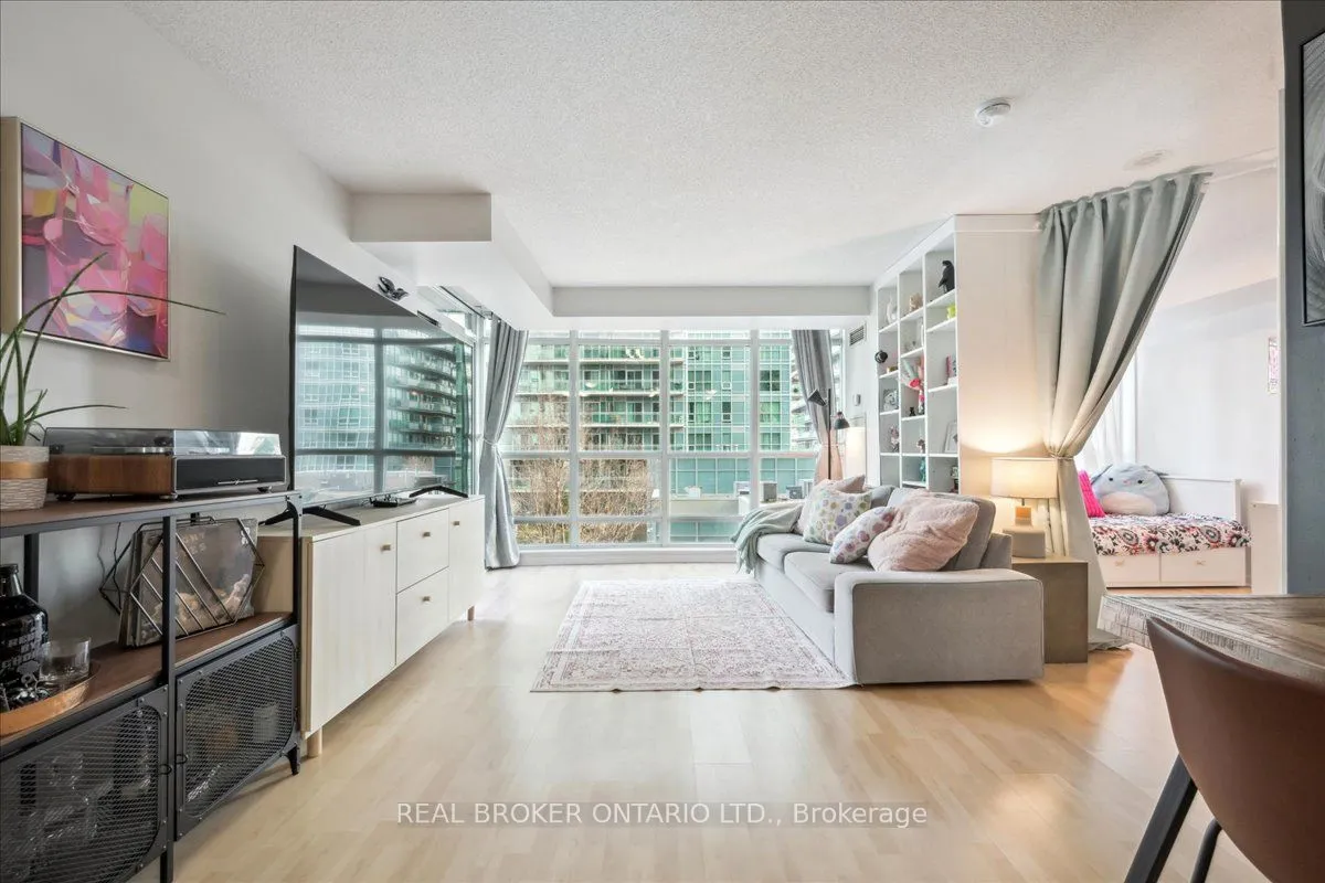 185 Legion Road N