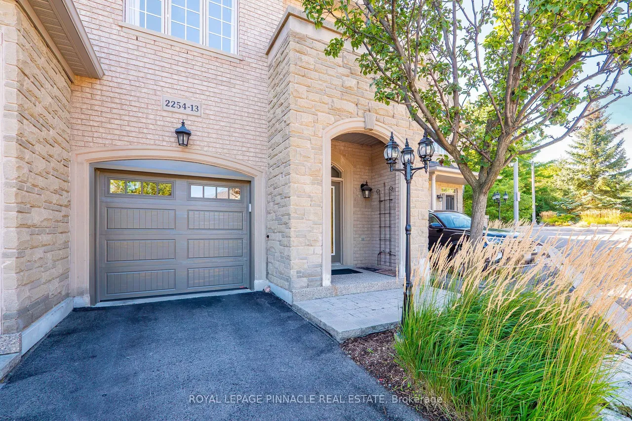 2254 Rockingham Drive — photo 3