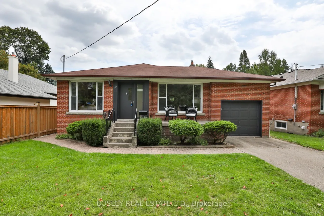69 Ravenscrest Drive