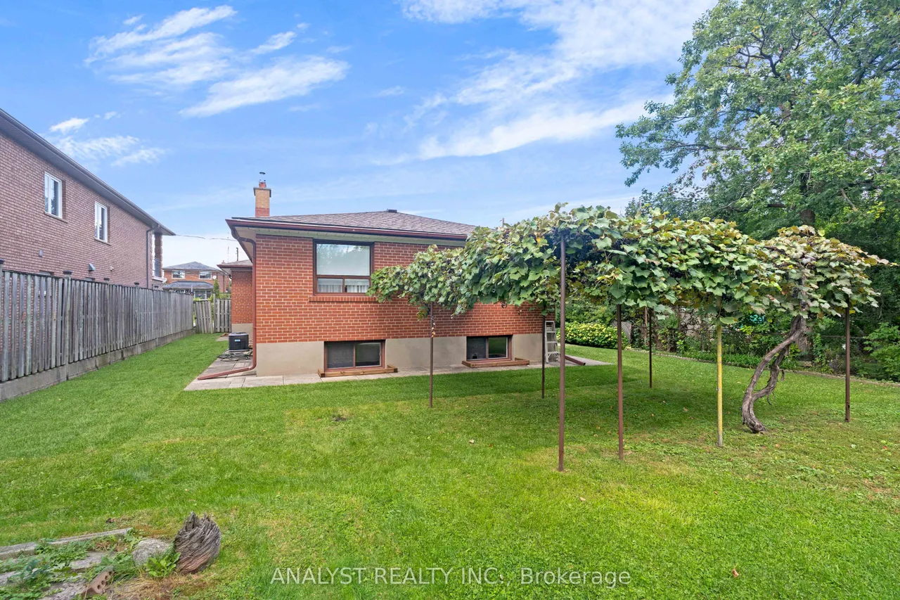 269 Gary Drive — photo 43