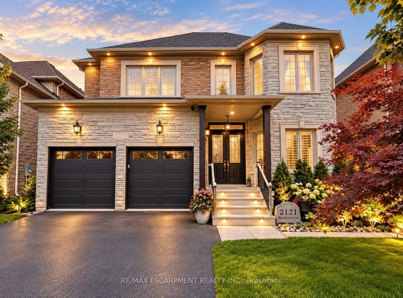 2121 Blackforest Crescent — photo 3