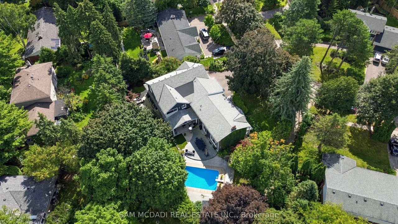 2142 Obeck Crescent — photo 49